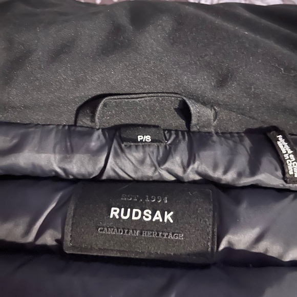 Beautiful Rudsak jacket.  Used but good condition. Size small - Picture 2 of 9